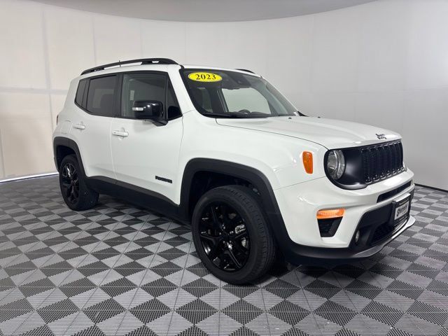 Used 2023 Jeep Renegade Altitude w/ Convenience Group I AWD/4WD image 33