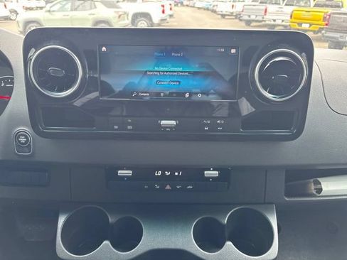 Used 2019 Mercedes-Benz Sprinter 170 image 20