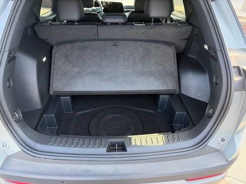 Used 2025 Chevrolet Equinox LT w/ Convenience Package II AWD/4WD image 26