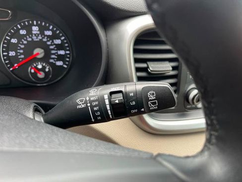 Used 2017 Kia Sorento FWD w/ LX Convenience Package image 34