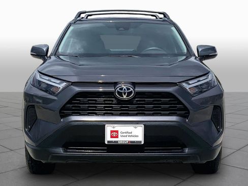 Used 2025 Toyota RAV4 XLE FWD image 4