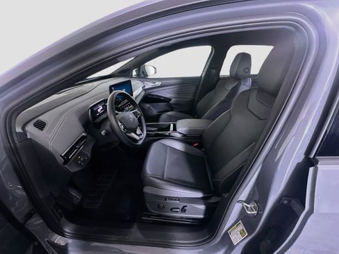 Used 2023 Volkswagen ID.4 S RWD image 13