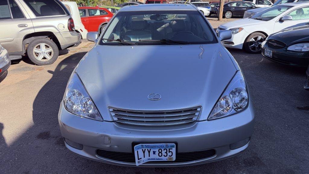 Used 2004 Lexus ES 330 FWD image 3