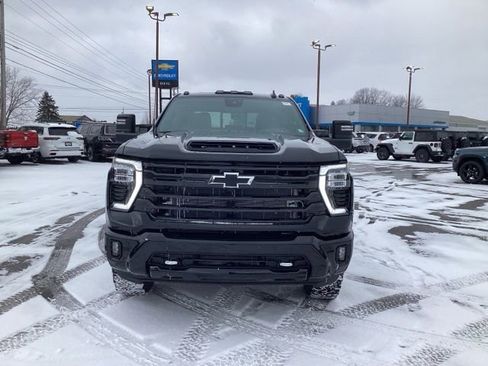 New 2026 Chevrolet Silverado 3500 High Country w/ High Country Premium Package image 2