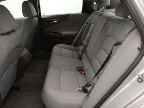 Used 2020 Chevrolet Malibu LS FWD image 18