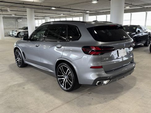 New 2026 BMW X5 xDrive40i w/ M Sport Package image 5