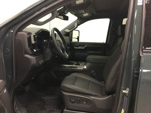 New 2026 Chevrolet Silverado 3500 LTZ w/ LTZ Plus Package image 18