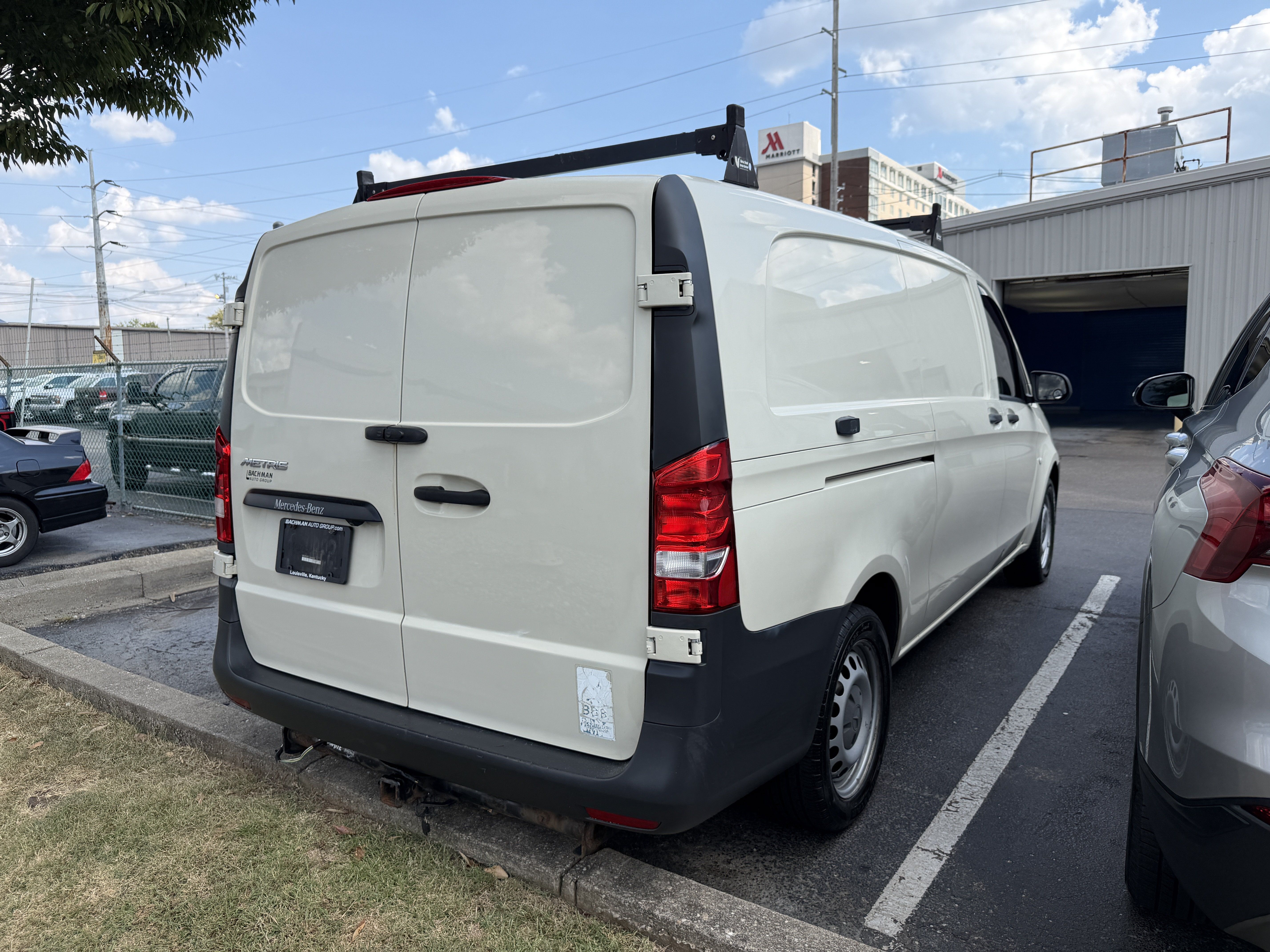 Used 2020 Mercedes-Benz Metris image 7