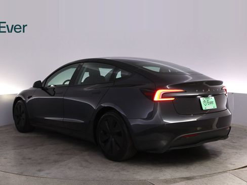 Used 2024 Tesla Model 3 Standard Range RWD image 17