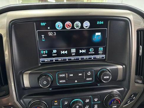Used 2017 Chevrolet Silverado 2500 High Country w/ Duramax Plus Package AWD/4WD image 20