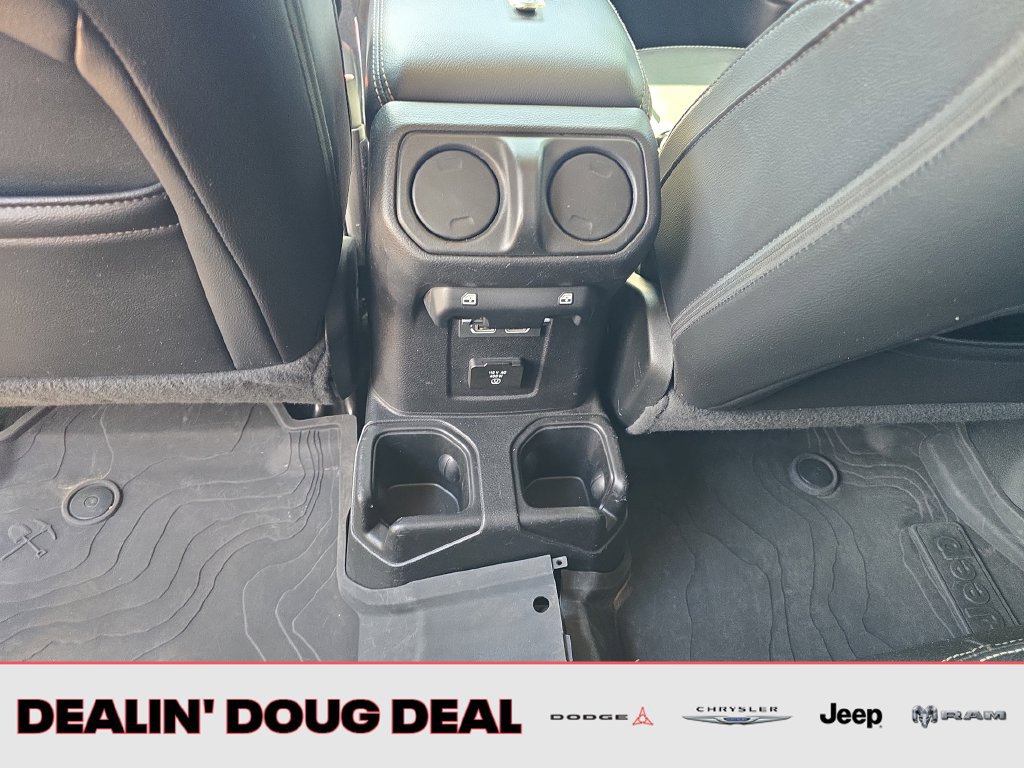 Used 2020 Jeep Gladiator Overland AWD/4WD image 26