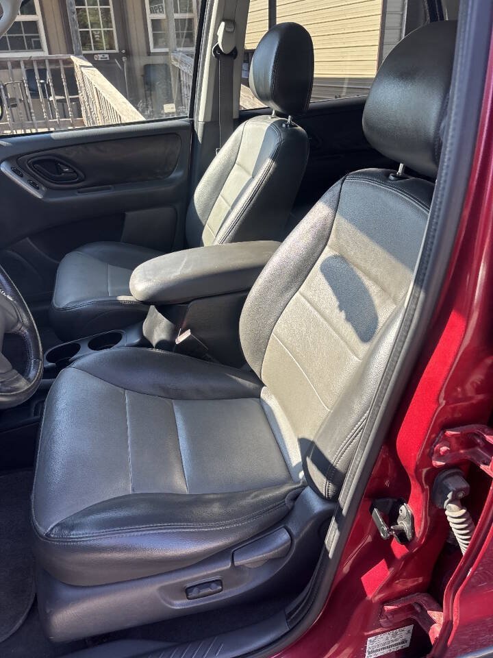 Used 2003 Ford Escape XLT AWD/4WD image 9