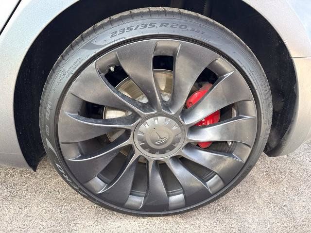 Used 2022 Tesla Model 3 Performance AWD/4WD image 5