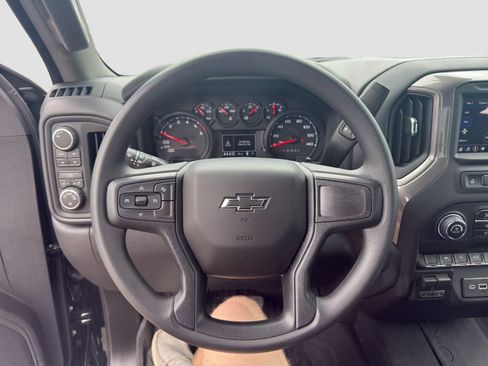 Used 2026 Chevrolet Silverado 1500 Custom Trail Boss w/ Midnight Edition AWD/4WD image 10