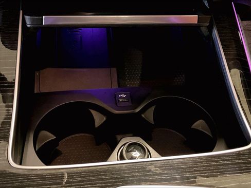 Used 2025 BMW X5 M60i image 34