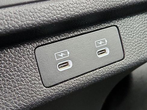 Used 2025 Honda Accord Sport image 11