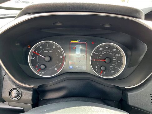 Used 2022 Subaru Ascent Premium w/ Convenience Package image 17