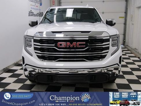 Used 2023 GMC Sierra 1500 SLT w/ SLT Premium Package AWD/4WD image 2