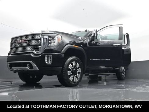 Used 2023 GMC Sierra 3500 Denali w/ Denali Ultimate Package AWD/4WD image 34
