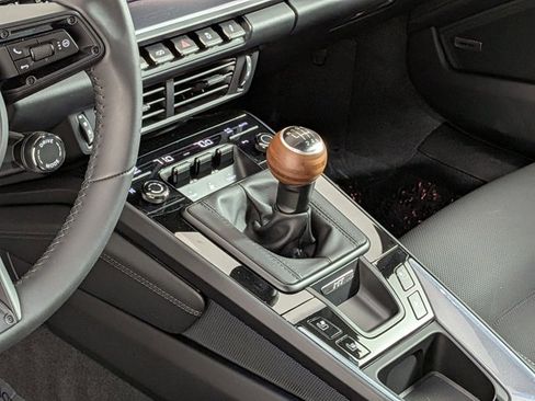 Used 2026 Porsche 911 Carrera image 20