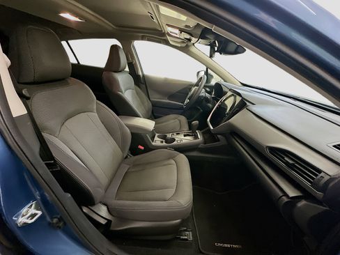Used 2024 Subaru Crosstrek 2.0i Premium image 32