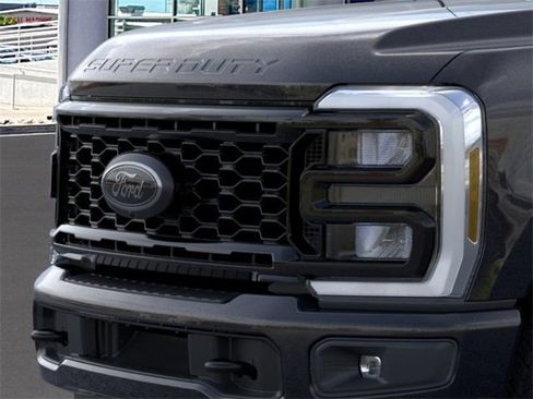 New 2026 Ford F350 XLT w/ XLT Premium Package image 17