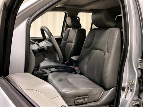 Used 2019 Nissan Frontier SL image 25