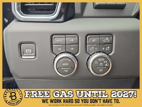 New 2026 GMC Sierra 2500 Denali Ultimate AWD/4WD image 23
