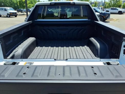 New 2026 Chevrolet Silverado EV W/T AWD/4WD image 22