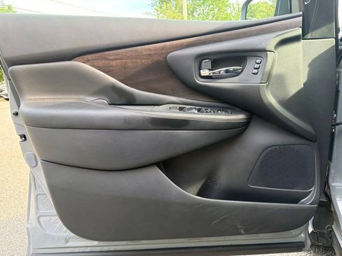 Used 2024 Nissan Murano Platinum w/ Cargo Package AWD/4WD image 14