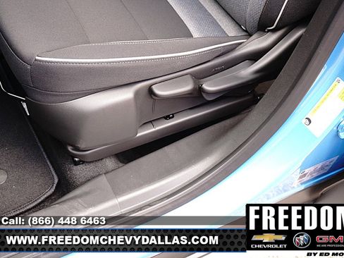 New 2026 Chevrolet TrailBlazer LT w/ Driver Confidence Package FWD image 33