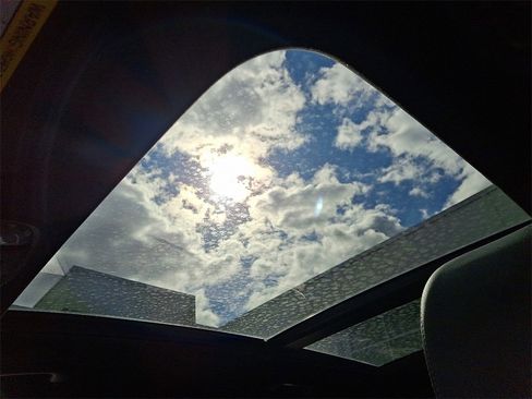 Used 2022 Kia Sportage Nightfall Edition image 16