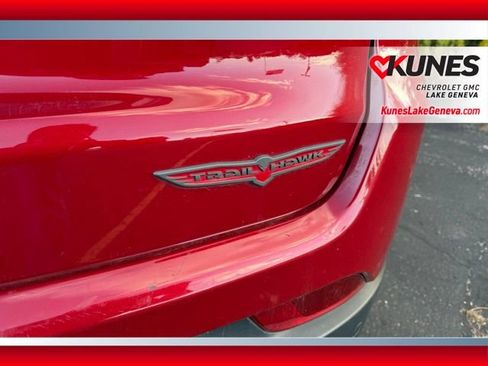 Used 2025 Jeep Compass Trailhawk image 7