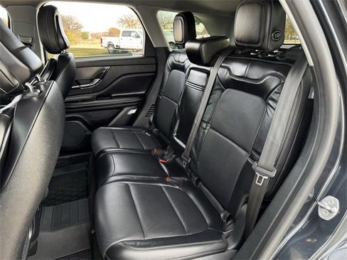 Used 2020 Lincoln Corsair Reserve w/ Appearance Package image 27