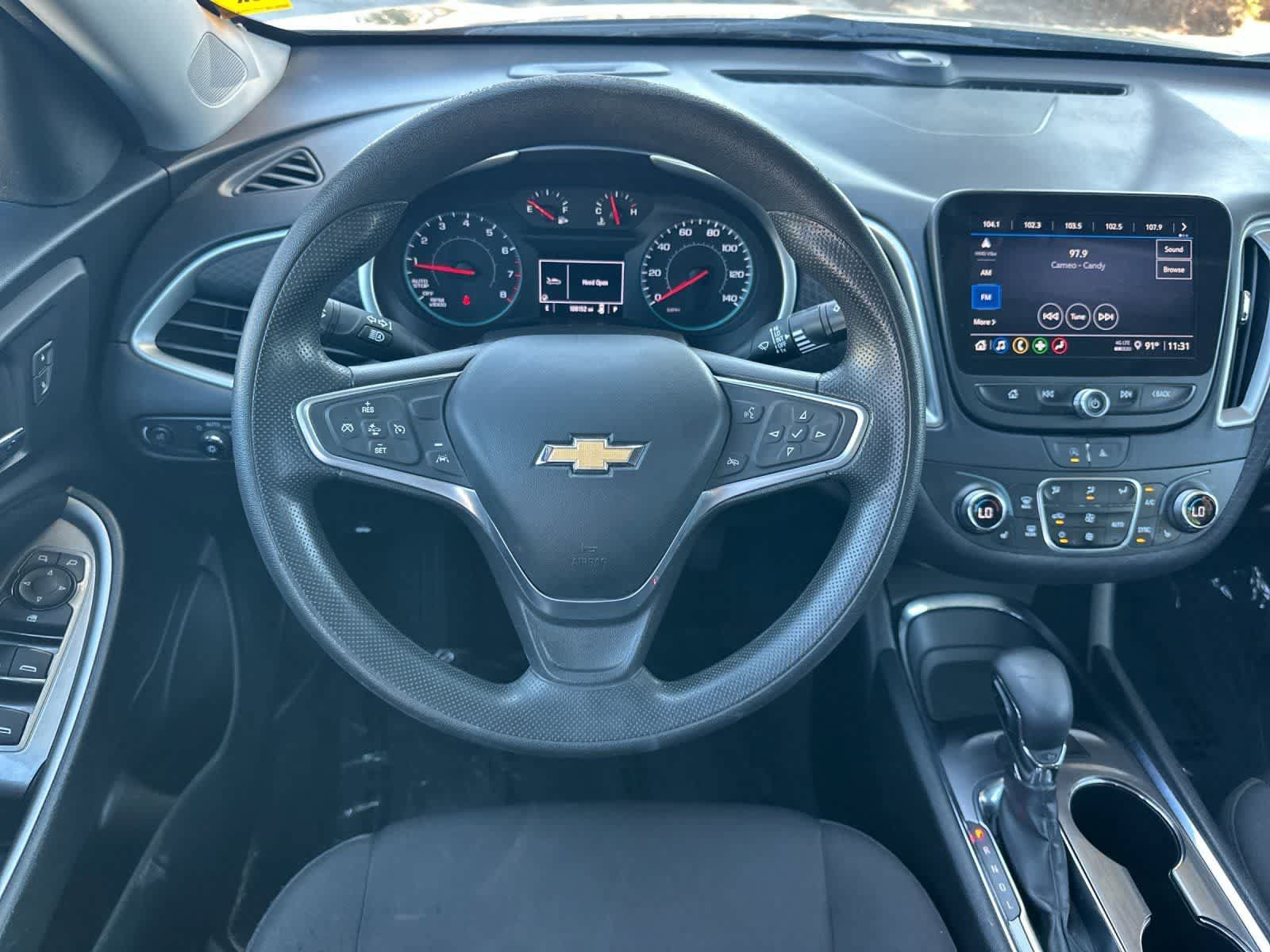Used 2023 Chevrolet Malibu LT FWD image 15