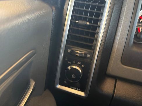 Used 2018 RAM 1500 Big Horn AWD/4WD image 29
