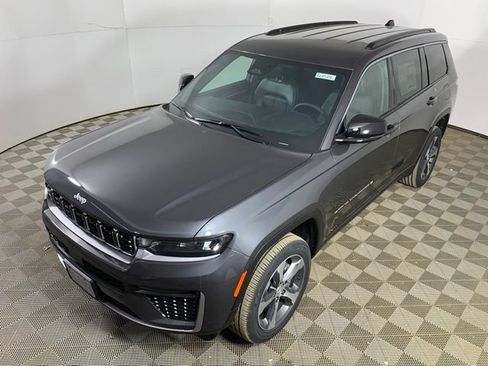 New 2026 Jeep Grand Cherokee L Limited AWD/4WD image 7