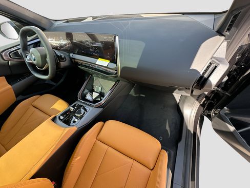 New 2025 BMW X3 xDrive30i w/ Premium Package image 24