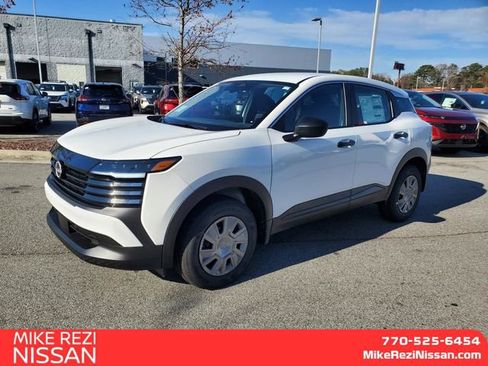 New 2026 Nissan Kicks S image 6