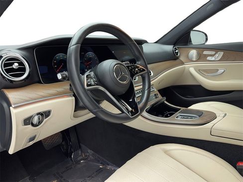 Used 2022 Mercedes-Benz E 350 Sedan w/ AMG Line Exterior image 21