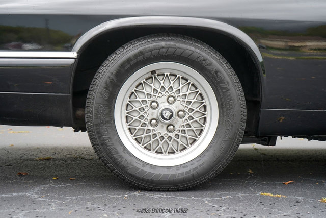 Used 1994 Jaguar XJS 4.0 Convertible RWD image 96
