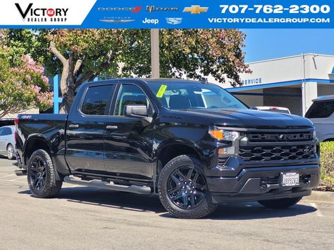Used 2023 Chevrolet Silverado 1500 Custom w/ LPO, Dark Essentials Package AWD/4WD image 1