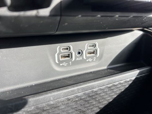 Used 2021 RAM 1500 Laramie w/ Sport Appearance Package image 32