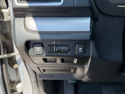 Used 2016 Subaru Forester 2.5i Premium AWD/4WD image 16