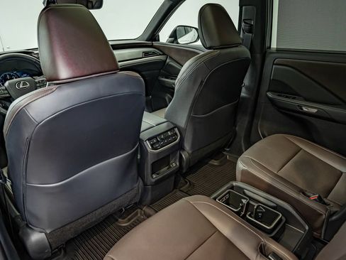 Certified 2026 Lexus TX 350 AWD w/ Technology Package image 35