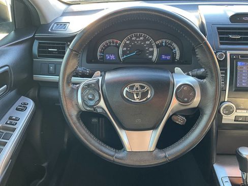 Used 2012 Toyota Camry SE image 28