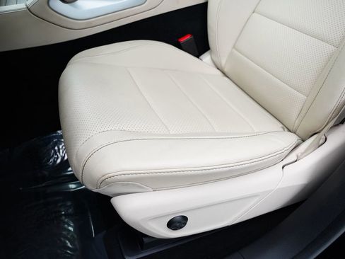 Used 2023 Mercedes-Benz GLS 450 4MATIC image 20