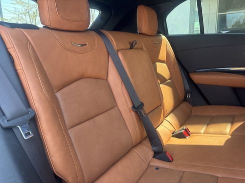 Certified 2025 Cadillac XT4 Premium Luxury image 36