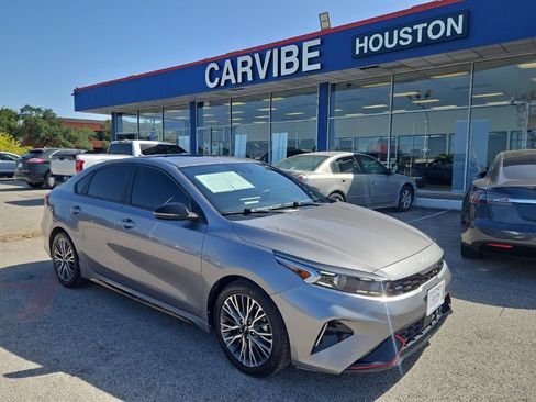 Used 2024 Kia Forte GT-Line w/ GT-Line Premium Package FWD image 1