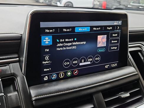 Used 2021 GMC Yukon SLT w/ SLT Luxury Plus Package image 17